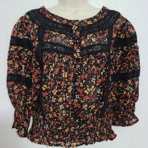 Patrons of peace Boho cropped black and floral blouse Top 3/4 sleeve Medium